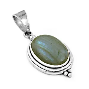 Collar con Colgante de Ópalo en Plata 925 para Mujer, Diseño Clásico Ovalado con Cadena de Serpiente, Ideal para Aniversarios y Uso Diario - Product Image 2