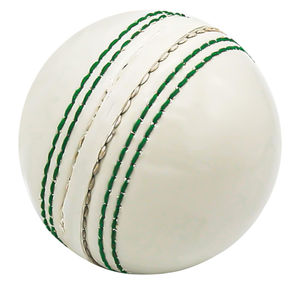 Ballon de cricket pakistanais en cuir de haute qualité, personnalisable avec logo professionnel, vente en gros d'usine - Product Image 5