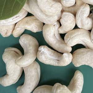 Fábrica de Vietnam Nueces y granos de anacardos Santigo Vietnam W320 Buena calidad Cliente OEM ODM Requisito - Product Image 1