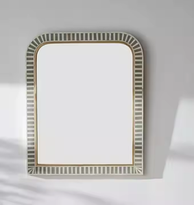 Miroir mural en os de luxe moderne, style rustique glamour, forme personnalisable, poli à la main, écologique, artisanat en forme de croissant de lune pour le Ramadan - Product Image 3