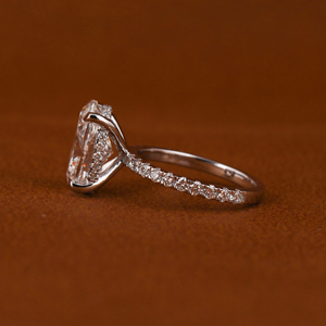 Anillo de diamante cultivado en laboratorio de oro macizo de 14KT, conjunto de pavé de Halo oculto, estilo clásico, corte ovalado, compromiso, certificado IGI para mujer - Product Image 2