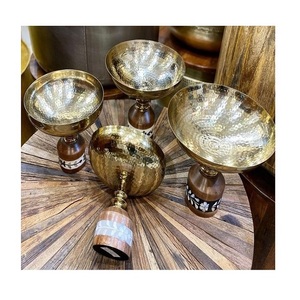 Ensemble de 2 bols décoratifs de tailles différentes, forme ronde, couleur or et blanc, bols à servir pour chocolats en Inde - Product Image 5