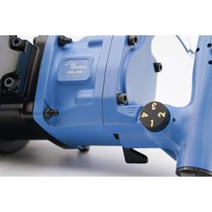 Clé à chocs pneumatique légère de 1 pouce (16 lb) primée aux États-Unis et en Allemagne, avec arbre de 6 pouces, couple de 2200 pi-lb pour desserrage de écrous, double impact, 16,1 lb - Product Image 1