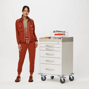 Chaqueta Médica Personalizada para Mujer, con Cierre Completo, Manga Larga, Bordado de Logotipo y Etiqueta con Nombre para Médicos. - Product Image 6