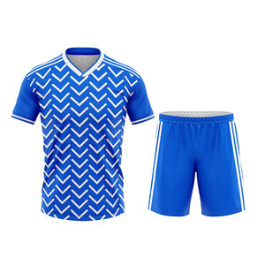 Uniformes de fútbol profesionales Color verde y blanco Sublimación Impreso Poliéster Hecho Adultos Conjuntos de uniformes de fútbol - Product Image 2