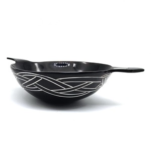 Bol de service en corne de buffle fabriqué à la main idéal pour la salade pour la décoration de table à manger - Product Image 1