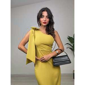 Vestido de crepé con lazo desmontable y un solo hombro, corte ajustado y cintura natural, modelo 2136 - Product Image 2