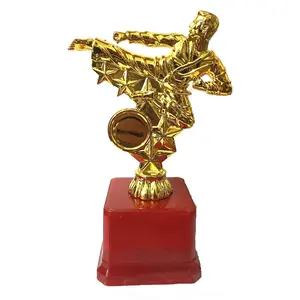 Metal Trophies Football Run Race Taekwondo And Martial Arts Award Metal Gold Ribbon Sport Blank Trophies and Medals Top Ranked