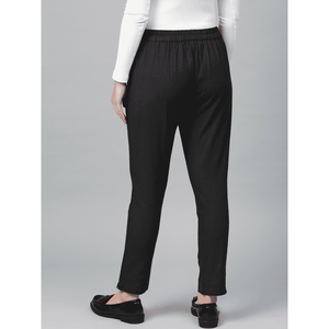 Pantalon flammé en coton noir solide pour femmes Design décontracté coupe régulière - Product Image 5
