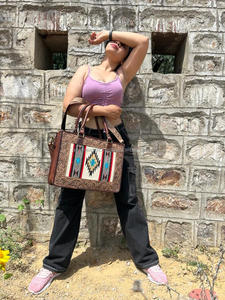 Nueva manta de sillín con herramientas a mano, bolsos de mano grandes para llevar ocultos para mujer, bolso cruzado de cuero genuino, bolsos de alfombra Azteca - Product Image 4