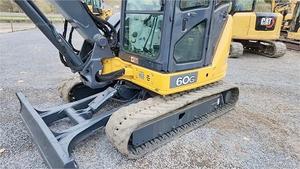 Producto superior Excelente estado Excavadora JD usada 60G Excavadora pequeña Motor diésel - Product Image 5