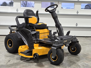 Tondeuse autoportée à rayon de braquage zéro Cub Cadet Ultima Z3 60S 2026, moteur Kawasaki FR730V 24HP, lame AeroForce 60 pouces, à vendre - Product Image 2