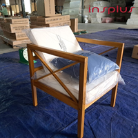 Service de contrôle qualité professionnel INSPLUS INS2506-01 pour meubles, inspecté au Vietnam