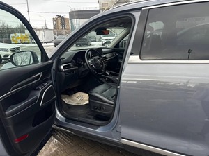 SUV essence automatique 3.8 AT 295 ch, modèle 2023-2025, en excellent état, conduite à gauche/droite - Product Image 3