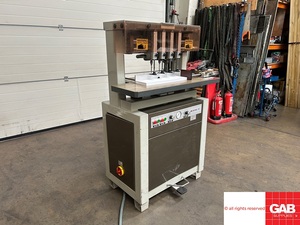 Iram 16 - Máquina perforadora de papel económica en venta - Perforadora de papel Iram 16 de cuatro cabezales - Product Image 2