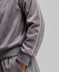 Sweat-shirt pour femme à col zippé quart, lourd, avec logo brodé personnalisé, effet délavé soleil, best-seller - Product Image 4