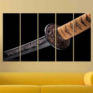 ศิลปะบนผืนผ้าใบดาบซามูไรสุดหรู: ภาพพิมพ์ดาบคาตานะในกรอบสีทอง ชุดผ้าใบ 5 ชิ้น - Product Image 1