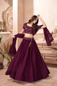 Exclusivo Heavy Designer Faux Georgette Lehenga Choli Últimas fiestas de boda étnicas Hilo Lentejuelas Trabajo Venta al por mayor Precio barato - Product Image 5