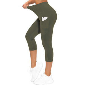 Capri de haute qualité avec poches, pantalon de sport d'entraînement, legging de Yoga taille haute personnalisé en Polyester Spandex pour femme, séchage rapide - Product Image 4