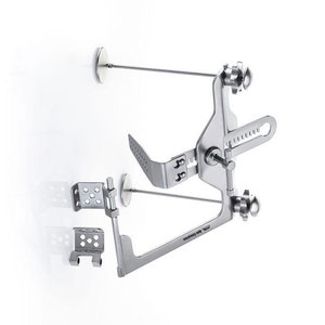 Instrumento Quirúrgico para Columna Vertebral, Compresor de Huesos Manual, Retractor, Separador y Distractor para Procedimientos de Laminectomía Precisos - Product Image 4