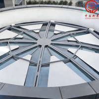 Vente directe usine – Pare-soleil motorisé moderne de grande taille à structure en aluminium, personnalisable pour dôme de musée et hôtel