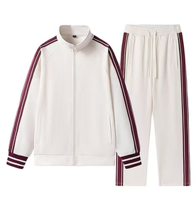 Ensemble de survêtement décontracté pour homme, à capuche, uni, respirant, léger, séchage rapide, élégant, deux pièces, vente en gros, service personnalisé - Product Image 1