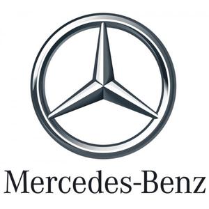 Enchufe de drenaje de aceite de plástico especial para motores BETA Mercedes para una extracción eficiente - Product Image 3