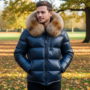 Veste en cuir matelassée pour homme LEATHER SPOT, avec capuche en fourrure de renard, motif à carreaux, design décontracté respirant, rembourrage 100% polyester - Product Image 4