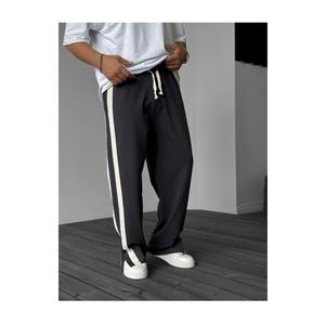Ensemble pantalon de survêtement et sweat à capuche Streetwear personnalisé pour hommes Vêtements de sport 100% coton-Séchage rapide Écologique - Product Image 3