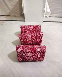 ชุดกระเป๋าเครื่องสำอางสำหรับผู้หญิงกระเป๋าผ้าคอตตอนพิมพ์ลายดอกไม้มีซิปปิด - Product Image 3