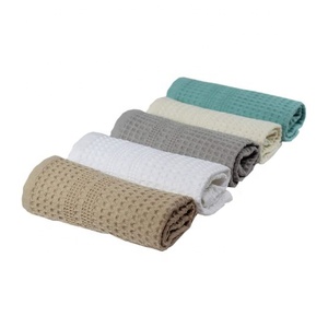 Venta al por mayor crema cuadrada con rayas amarillas bordadas 100% algodón Golf juegos de toallas de cocina tarifas asequibles envío nacional - Product Image 4