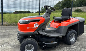 Descuento para Cortacésped Industrial de 2 Tiempos con Tracción Total TC112/R 316TsX - Precio de Fábrica al por Mayor para Uso en Jardinería de Calidad - Product Image 3