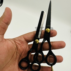 Ciseaux amincissants de coiffeur en acier inoxydable de nouveau style tranchant durable outil de beauté de coupe de cheveux à lame droite avec poignée en caoutchouc - Product Image 6