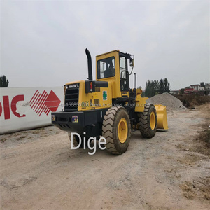 La chargeuse sur pneus Komatsu WA320-3 de Shanghai utilisée poids en fonctionnement de 4 tonnes composants du moteur et du noyau de la pompe inclus prix bas - Product Image 5