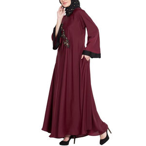 Robe musulmane Abayas Style Quatre Saisons Polyester Personnalisé OEM et ODM pour Femmes Meilleure Qualité Respirant Couleur Unie Femmes Grandes Tailles - Product Image 2