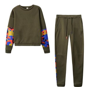 Nuevos Conjuntos Deportivos Verdes Oscuros con Logotipo Personalizado al por Mayor, Conjuntos Deportivos Casuales de Longitud Completa para Mujer, Transpirables para Exteriores, Estilo Urbano - Product Image 1
