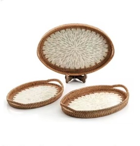 Bandeja de servicio de madreperla de ratán de Navidad de Material Natural de tendencia de alta calidad con asas a precio mayorista - Product Image 3
