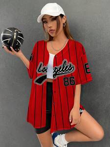 Camiseta de béisbol transpirable de gran tamaño con diseño informal 2025 para mujer, logotipo frontal con estampado personalizado, patrón sólido minimalista para el día del juego - Product Image 3