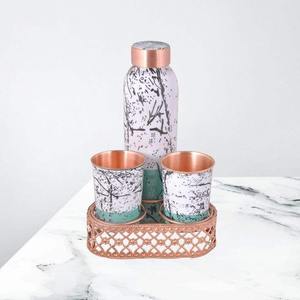 Bouteille d'eau élégante en cuivre pur, faite à la main, 32 oz, avec un design élégant pour la maison et le bureau - Product Image 6