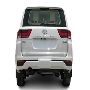 Nuevo 2022 para LC300 Diésel, Volante a la Derecha, Interior de Cuero Oscuro, Neumáticos R19 en Venta - Product Image 6