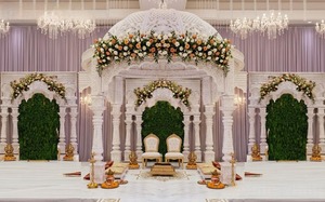 Mandap de Boda Estilo Raj Mahal con Domo, Decoración de Escenario de Boda Blanca Premium, Calidad de Exportación, Tendencia 2026, Mandap para EE. UU. - Product Image 6