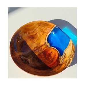 Cuenco de resina hecho a mano acabado artístico brillante diseño elegante y elegante perfecto para aperitivos ensaladas o decoración del hogar de mesa - Product Image 1