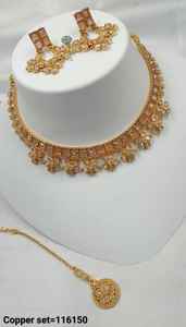 ENSEMBLE DE BIJOUX INDIENS TRADITIONNELS ET À LA MODE EN CUIVRE ENSEMBLE DE BIJOUX DE MARIAGE POUR FEMMES BOUCLES D'OREILLES ET COLLIER - Product Image 2