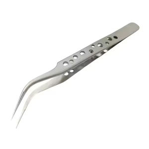 Pince à sourcils Deluxe en acier inoxydable tranchant, durable et résistant à la rouille pour une précision durable - Product Image 1