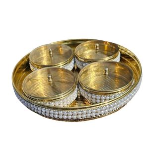 Ensemble de boîte de fruits secs en métal gravé à la main, conteneur de stockage multi-sections de qualité supérieure pour collations et cadeaux de fête - Product Image 4