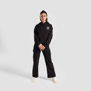 Sudadera con Capucha Apex Stride Negra de Punto con Cierre Transpirable para la Temporada de Otoño - Product Image 4