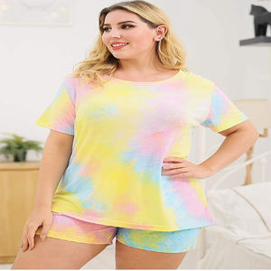 Ensembles courts pour femmes de haute qualité, tenues en 2 pièces, t-shirt à manches courtes et short à blocs de couleur pour femmes en vente - Product Image 2