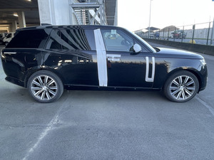 รถแลนด์โรเวอร์ เรนจ์โรเวอร์ P530 LWB ออโต้ไบโอกราฟี AWD ปี 2024 มือสอง สภาพดี พวงมาลัยซ้าย เครื่องยนต์เบนซิน 4.4 ลิตร V8 เกียร์ 8 สปีด เบาะหนัง ล้ออัลลอย - Product Image 5