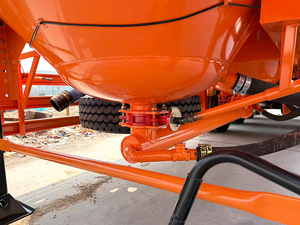 Semirremolque Cisterna para Harina, 4 Ejes, 60cbm, Transporte de Cemento a Granel con Tren de Aterrizaje Reforzado y Suspensión Tipo Americana - Product Image 3