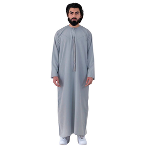 Thobe émirati de qualité supérieure gris luxe Kandura traditionnel arabe porter élégant hommes Jubba doux et respirant tenue islamique moderne - Product Image 1